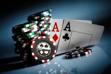 Slot game spin result with win amount and timestamp